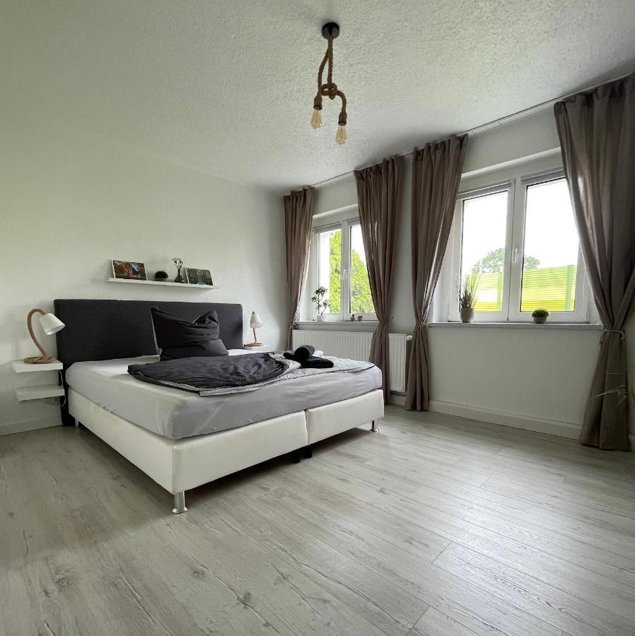 Neu Familienfreundliche Fewo In Seennaehe Im Leipziger Sueden Markkleeberg Exterior photo